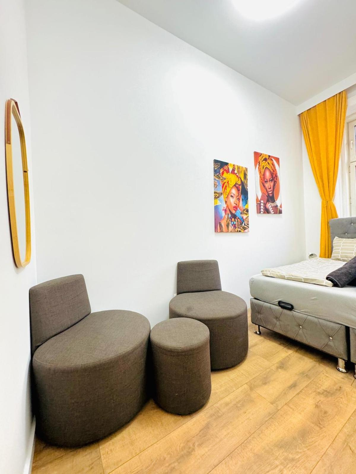 Apartment 9br For 18p, 12min Walk To Augarten Wien