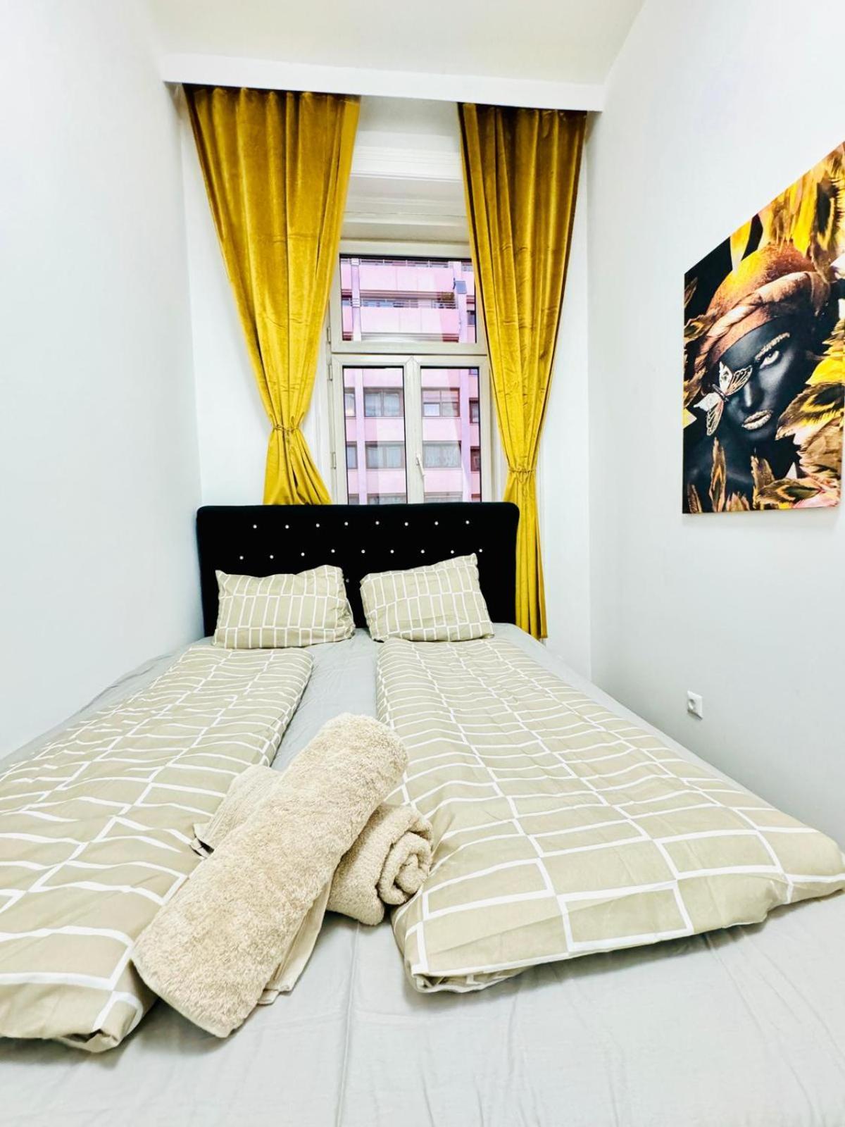 9br For 18p, 12min Walk To Augarten Apartment Wien